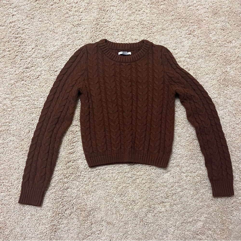 American Eagle sweater